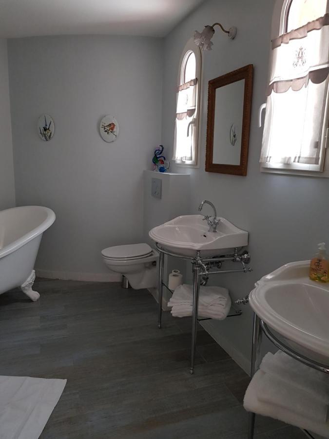Mas D'Azur Bed & Breakfast Roquefort Les Pins Ngoại thất bức ảnh