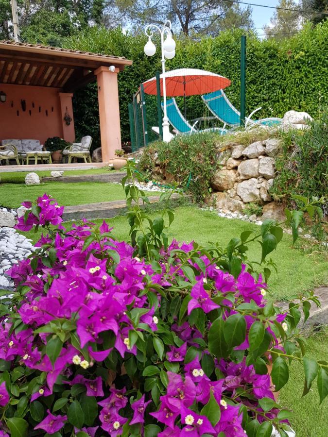Mas D'Azur Bed & Breakfast Roquefort Les Pins Ngoại thất bức ảnh